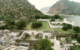 Rajmahal Palace By Kanota Hotels Near Bisalpur Dam